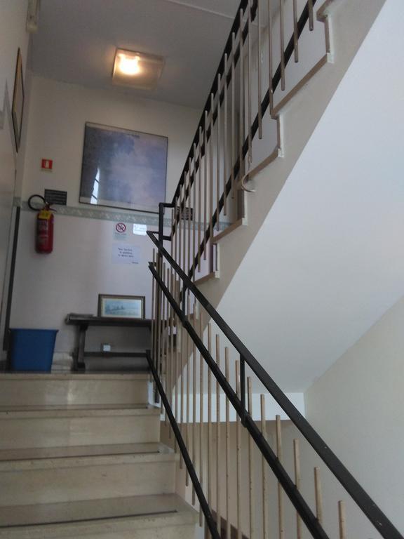 Hotel Parini Cesano Boscone Extérieur photo